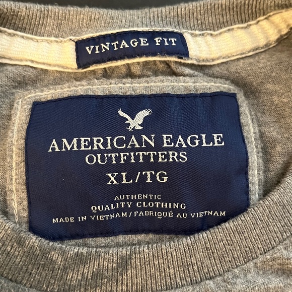 American Eagle Men’s Vintage Crew Neck Gray Graphic Thermal Sweater. - Picture 9 of 12